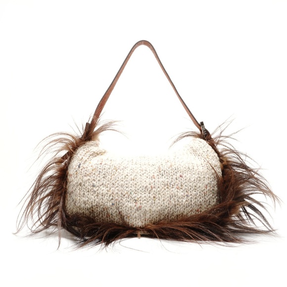 FENDI Mamma Bucket Knit Wool Shoulder Bag, Beige, WS26345 - Picture 2 of 13